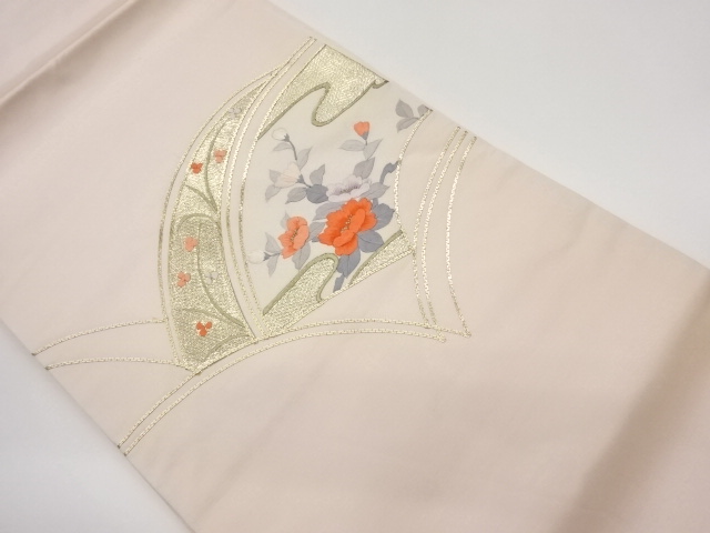 JAPANESE KIMONO / FLOWER / LEAF PATTERN GOLD PIECE EMBROIDERED GROUND 